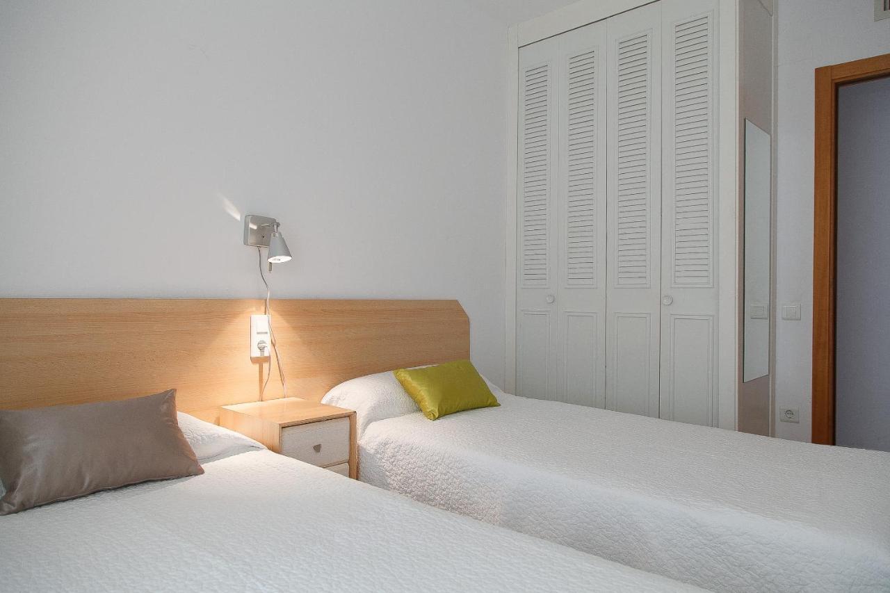 Uhc Ventura Park Apartments Салоу Екстер'єр фото