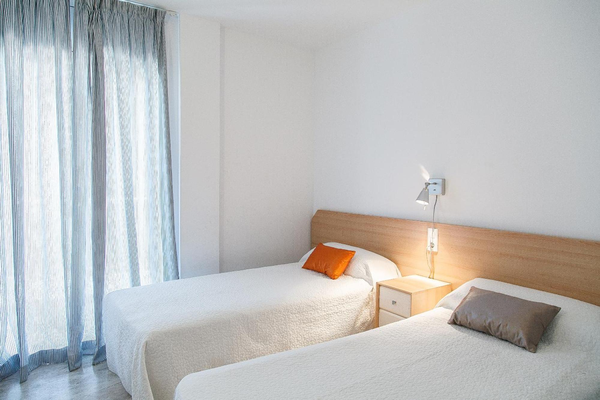 Uhc Ventura Park Apartments Салоу Номер фото
