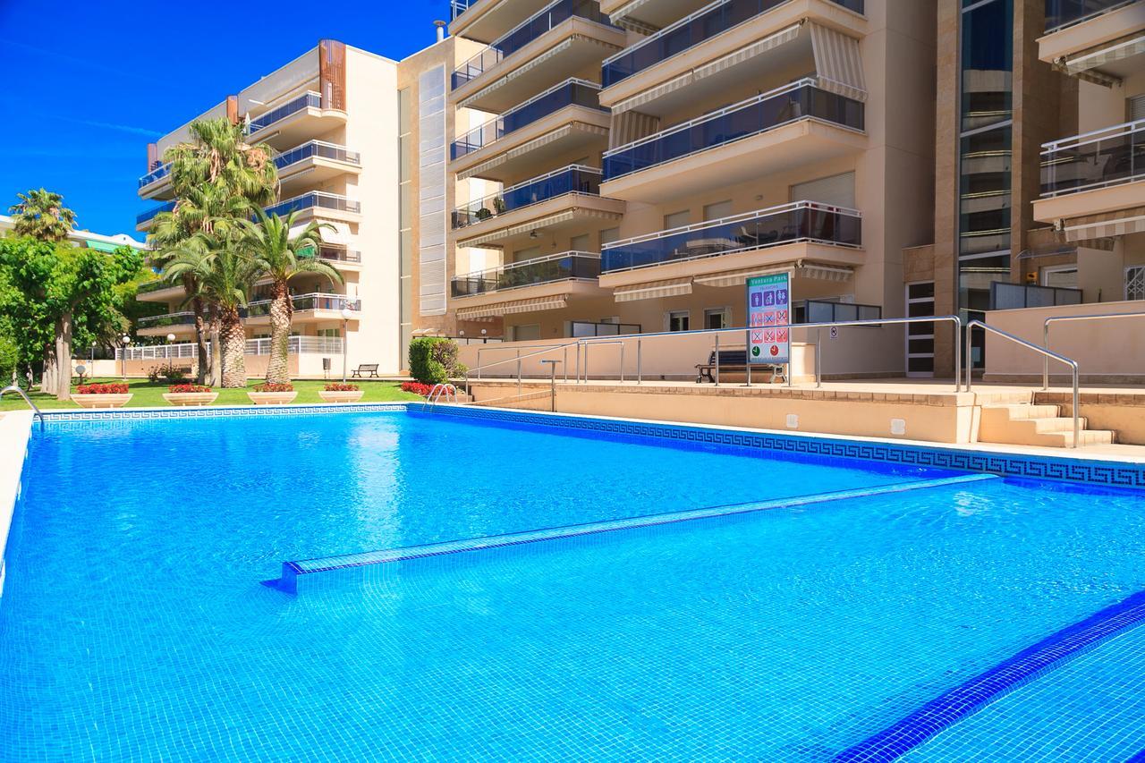 Uhc Ventura Park Apartments Салоу Екстер'єр фото